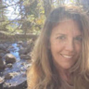 Meet your Posher, Jaclyn